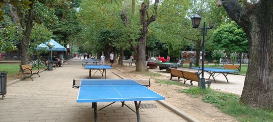 Tischtennis und Billard auf dem Boulevard