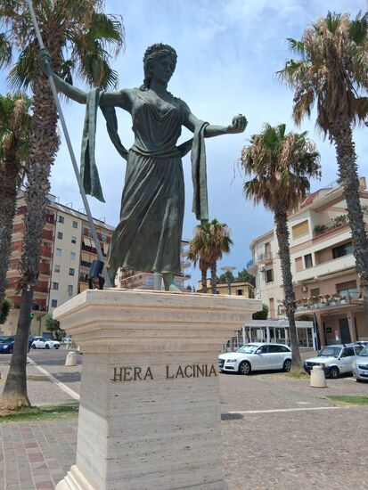 Statue der Hera Lacinia, eines der Wahrzeichen Crotones