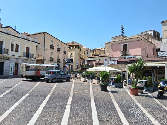 Piazza vor dem Theater