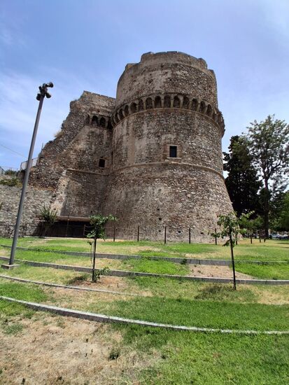 Castel