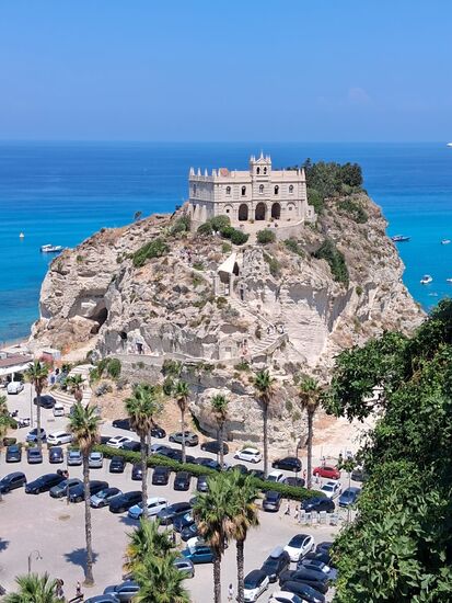 Santuario di Santa Maria dell´Isola di Tropea