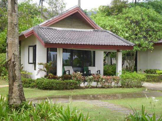 Bungalow im "Nang Thong Bay Resort"