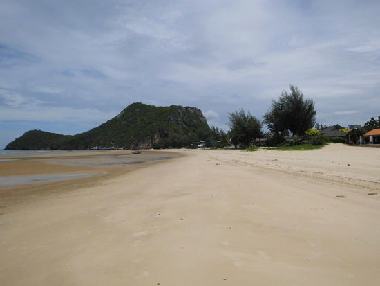 Khao Kolok Beach