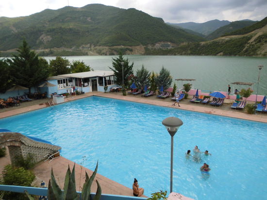 das Freibad bei Gramsh