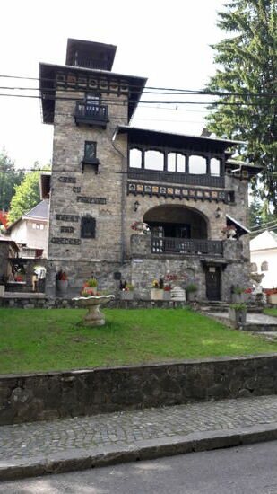 Eine von vielen Villen