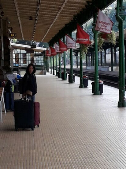 Warten auf den Zug in Sinaia