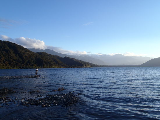 Und noch immer versuchte man einen weiteren Fisch an Land zu bekommen...Leider ohne Erfolg!