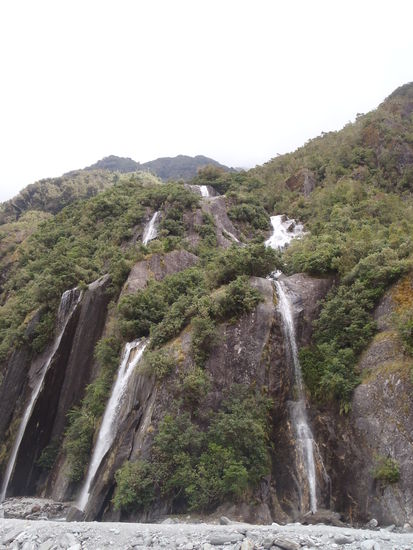 Wasserfälle am Gletscher