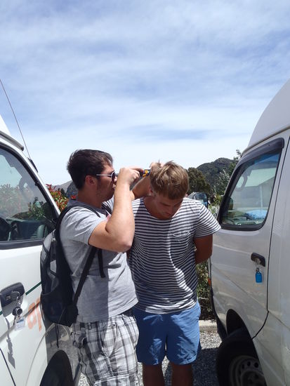 Das ging so einfach nicht mehr...Christoph beim Coiffeur seiner Wahl