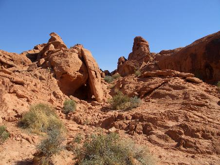 ueberall rote Felsen