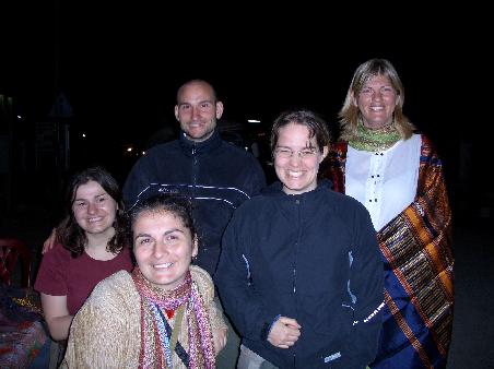 von links nach rechts: Tiphaine aus Frankreich, Grace aus Kanada und Birgit aus Deutschland