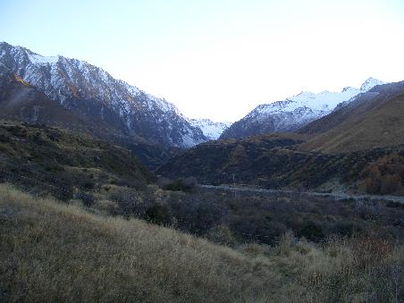 Blick auf die Berge bei der Fahrt zum Aoraki Nationalpark