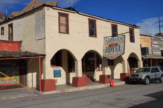 Hier hat Clark Gable seine Hochzeitsnacht und die Flitterwochen verbracht - dann muss es bestimmt mal ein feiner Schuppen gewesen sein, heute kann man es nur noch erahnen.