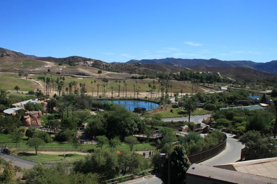 Wir erreichen einen hohen Punkt im Park, von dort haben wir einen tollen Blick über den gesamten Park.