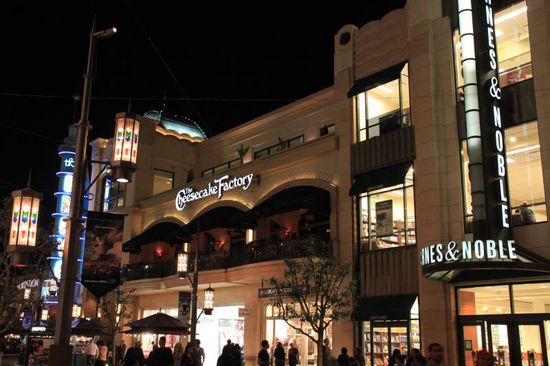 Unser Ziel hier im Grove - die Cheesecake Factory, schon in San Francisco war das Essen hier fantastisch!