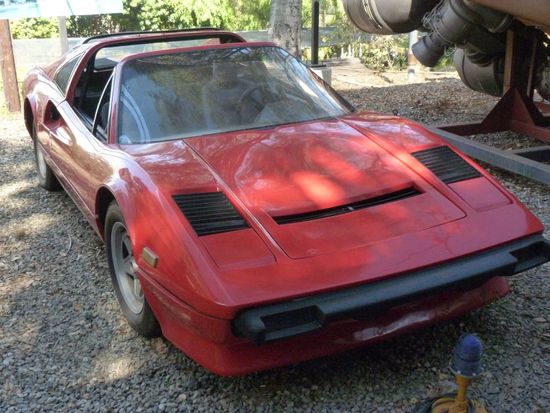 Original Auto aus "Magnum" mit Tom Selleck.