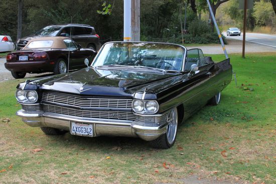 Nicht weit von unserem geparkten Auto stießen wir dann auf dieses Schätzchen.
So macht der Amerikaner seinen Sonntagsausflug.