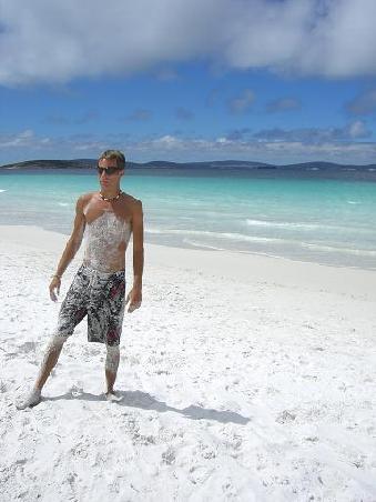 Sand wie Mehl, Thomas parniert
