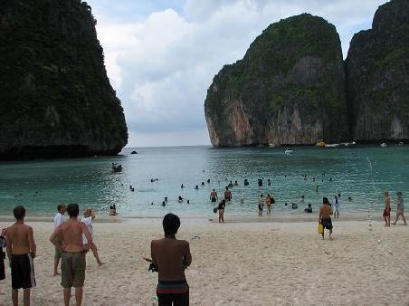 The Beach aus "The Beach". Schoen aber viel zu viele Leute