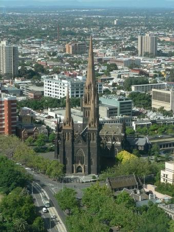 Blick von der 35. Etage des Sofitel auf die St. Patrick's Cathedral