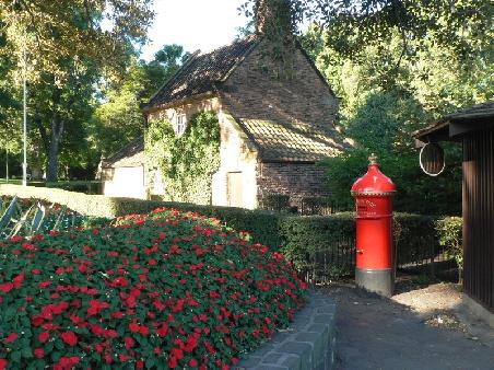 Cook's Cottage