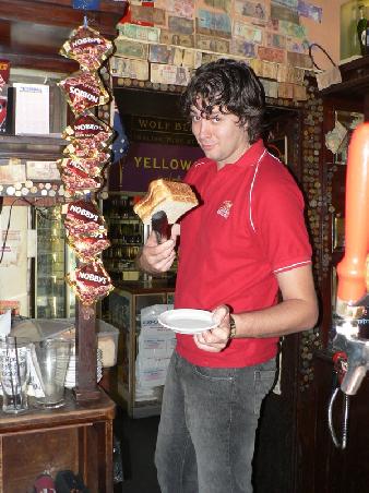 Zum Abschied gab es ausnahmsweise 4 Scheiben Toast (diesmal keine Kruste)