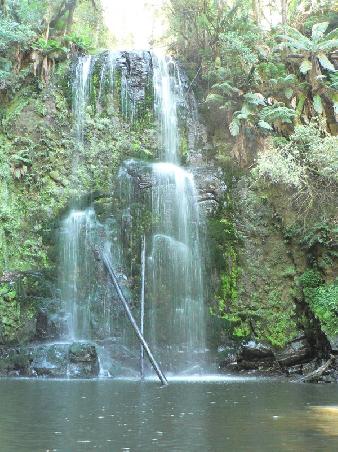 Baeuchamp Falls