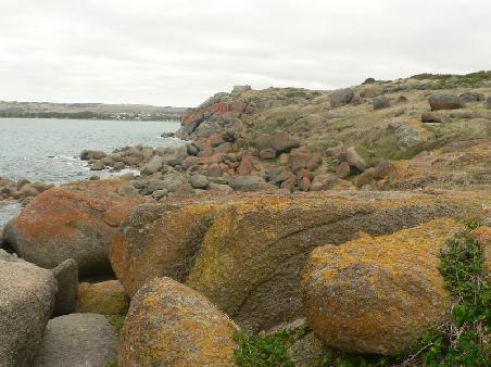farbenfrohe Granitsteine