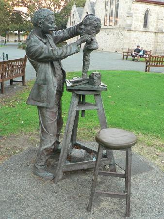 Statue