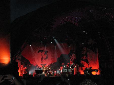 White Stripes, jeeeehhhh!!