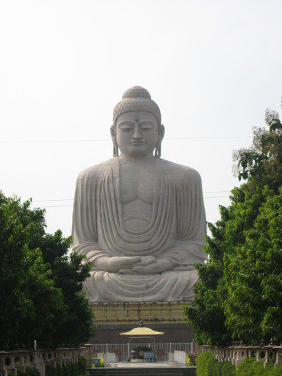 ... wobei das typische Buddha-Bild in Asien um einiges schlanker ist als bei uns...