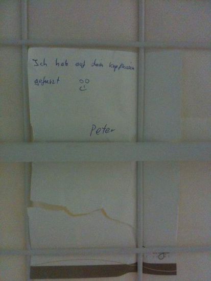 sogar auf Deutsch...