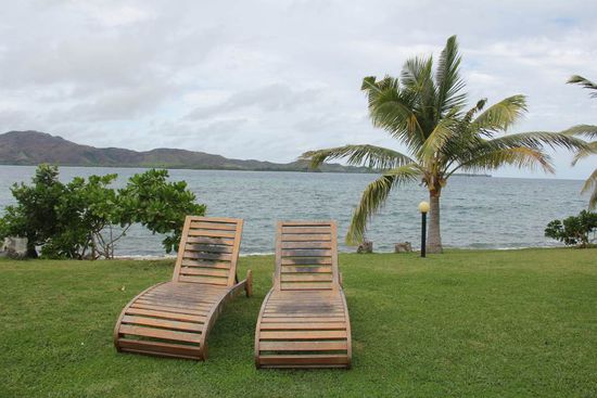 andere haben Strand, hier gibt es Rasen...