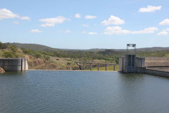Lookout I, Staudamm von vorne...