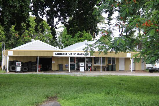 und es gibt sie doch!!  Eine Werkstatt!