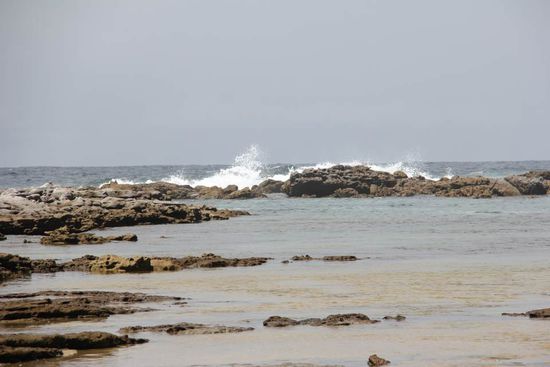 Storny Creek und dahinter das Meer