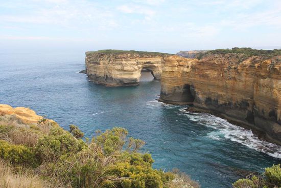 Hinter dem Felsen soll das Schiff auf Grund gelaufen sein.