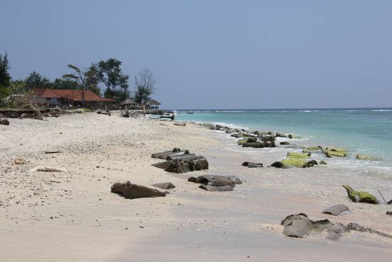 ein steiniger Strand