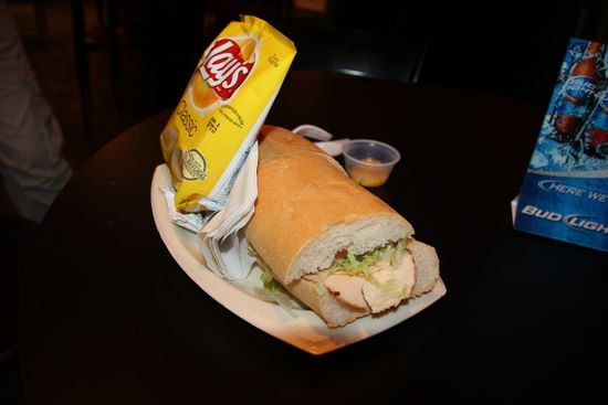 Ein Po Boy, oder auch als Sandwich, in unseren Kreisen, bekannt.