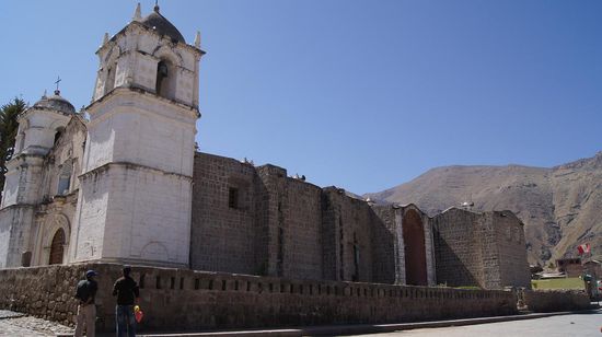 Die Kirche des Dorfes