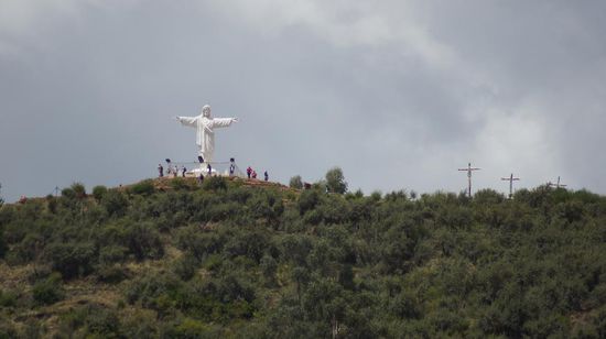 Letzter Blick hoch zum Cristo ueber Cuzco