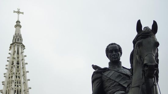 dem Denkmal fuer den allseits verehrten Befreier Suedamerikas