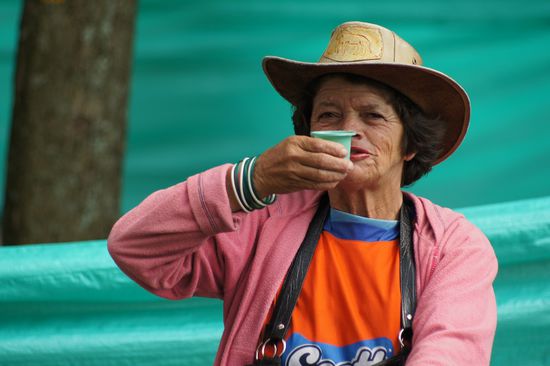 und scheint zu schmecken (ist es wirklich Kaffee?)