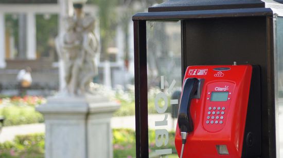 Telefonzellen gibt es in Peru noch an jeder Ecke