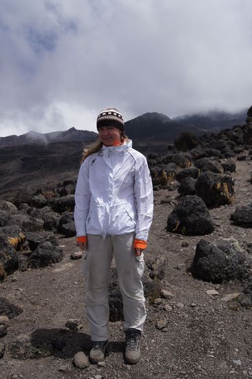 Anne ringt sich ein Lächeln ab