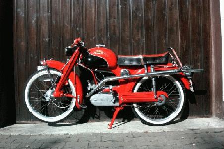 Victoria Avanti, Baujahr 1958, von links
(Quelle: http://www.victoria-vickywinni.de)