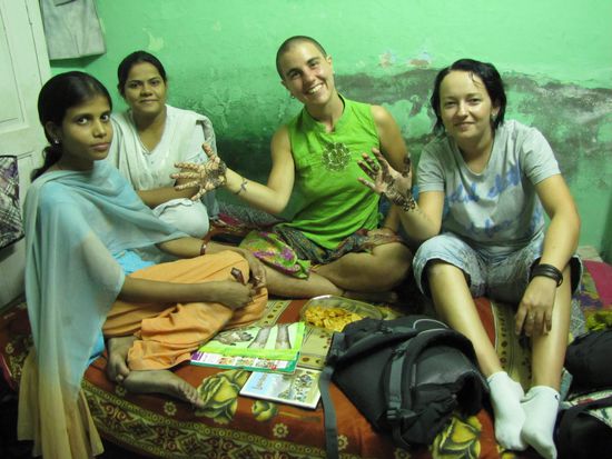 Bei Iqrar zu Hause - Saddam wollte leider nicht mit aufs Foto