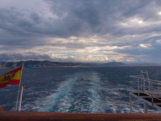 Wir verlassen Marokko und so langsam läßt die Sonne sich wieder blicken