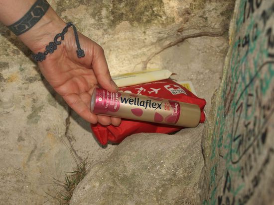 Manchmal muss man sich trennen können...auch wenn der Verlust des Haarsprays wirklich weh tat 