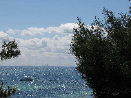 Last but not least: Blick auf Perth von Rottnest Island